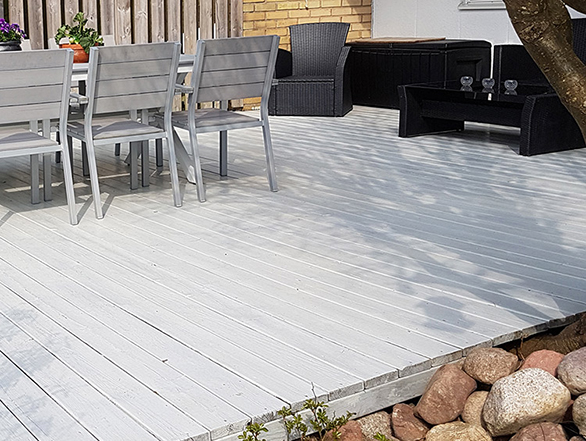 Outdoor-Hyr-skurmaskin-för-att-tvätta-altan-Trädäck-Efter.jpg